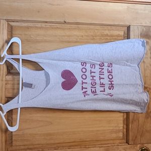 Racetrack workout tank